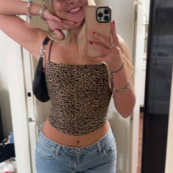 Tops - Leopard Print tank Top Strappy back